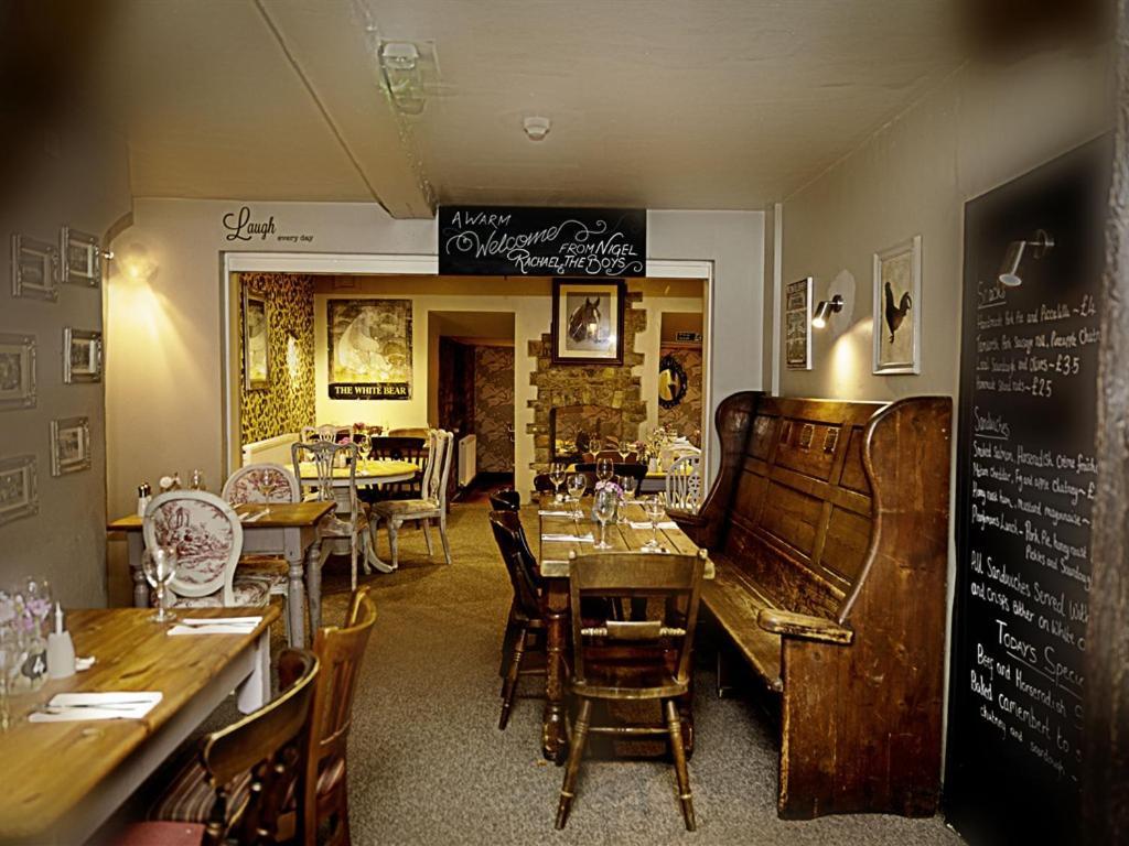 The White Bear Hotel Shipston-on-Stour Bagian luar foto
